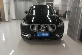 指导价近70万，才开两年只卖42万，这辆沃尔沃XC90划算不划算？图片