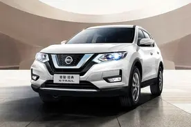 日产奇骏·经典荣冠版售18.93万起 增配提升性价比图片