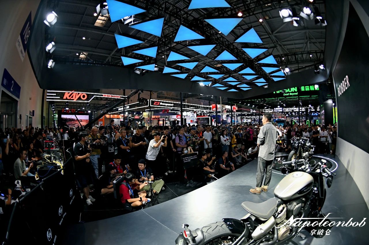 26,900元！奔达·拿破仑450 价格落定，压力再一次给到春风5035|小老婆汽機車資訊網