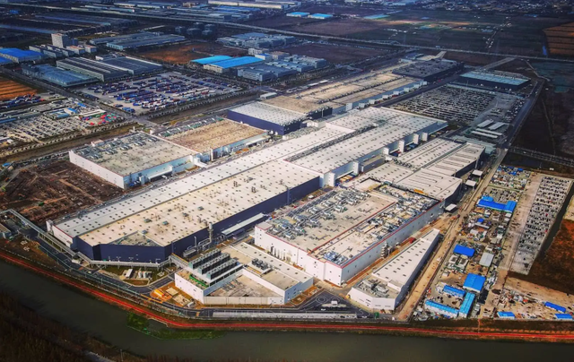 10������Դ�г����� ���ǵϰ��ף���߸����1.8������