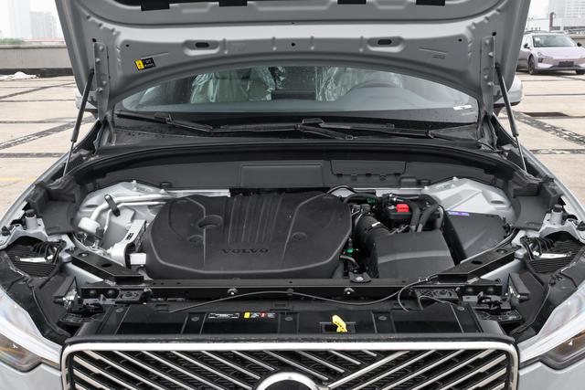 北欧豪华+安全属性拉满，沃尔沃XC60是家庭用车的优选SUV