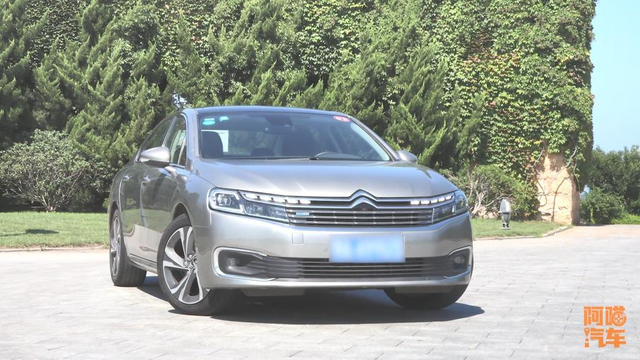 汽车价格雪崩？雪铁龙C6新车直降9万，可以去湖北抢车吗