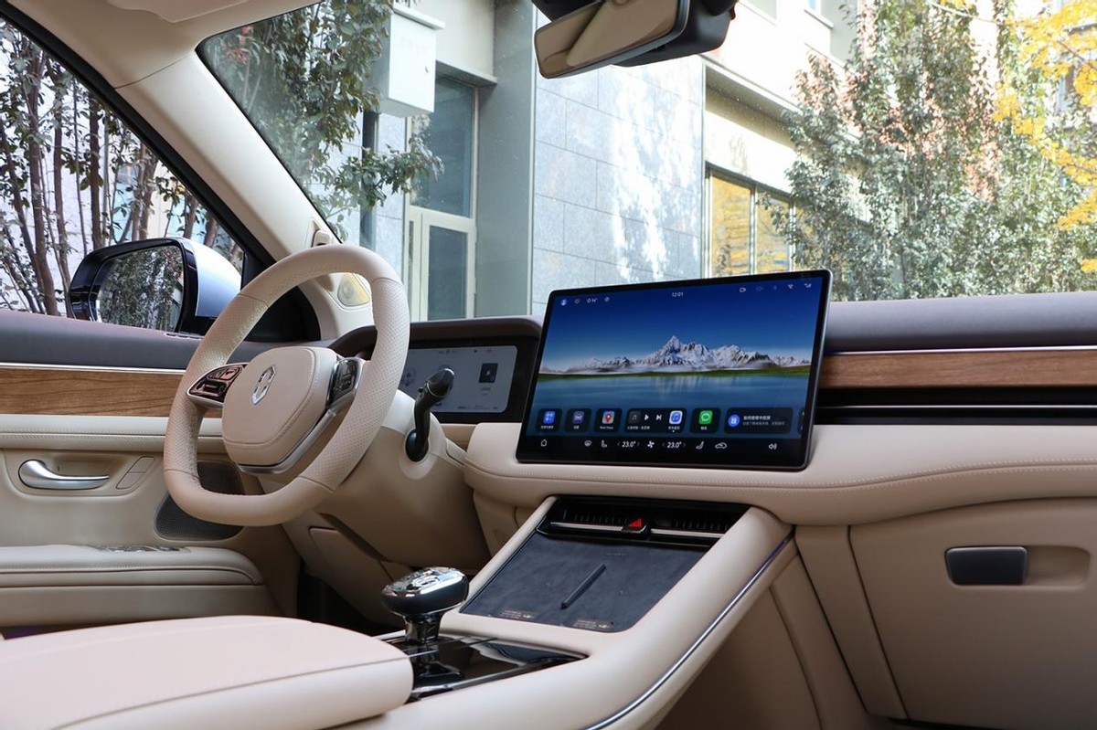 问界M7销量分析_问界_问界M7增程版评测