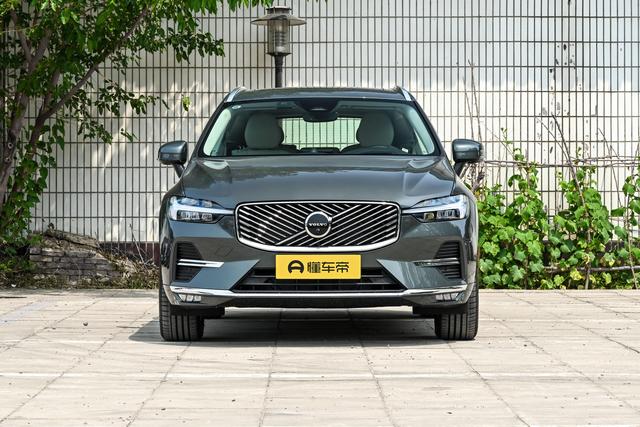 沃尔沃XC60，安全不是口号，硬核防护不玩虚的