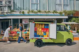 五菱E10正式上市！售3.68万元起，支持个性化定制服务图片