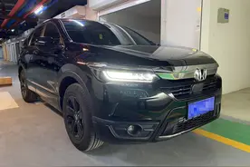 21.3万提了本田皓影，开了两年再去看新车，大腿要拍肿了图片