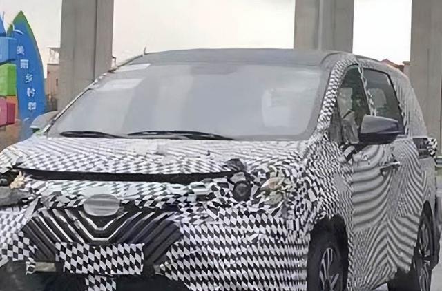 传祺全新MPV曝光！升级侧滑门+混合动力 12万能买？