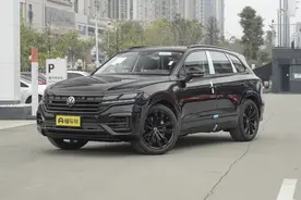 试驾大众途锐3.0T锐尊版，与保时捷卡宴同平台，为何卖不动？图片