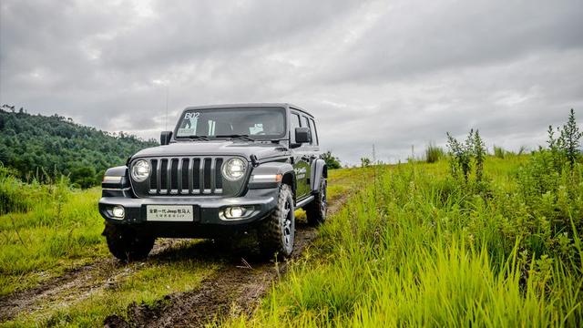 二手牧马人：十五年老车卖9万多，不怕修车的可以考虑？