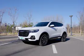 全方位评测23款哈弗H6 入门款是否满足家用需求？图片