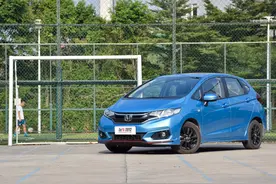 能跨界还能钢炮！全新福特嘉年华官图公布图片