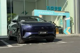 比奶爸神车“理想”还要更理想？体验东风奕派eπ008五座版图片