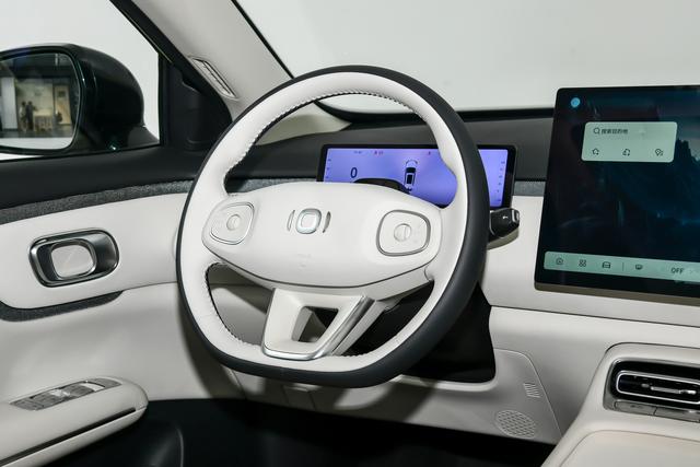 长安启源全新Q05上市