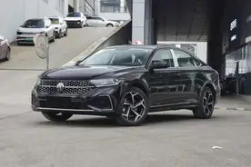 养一台2.0T的帕萨特330TSI一年需要多少钱？工薪家庭养得起吗？图片