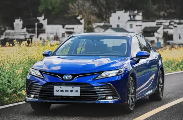 全新凯美瑞预测图曝光,酷似雷凌+皇冠+“牛魔王”,销冠又稳了?