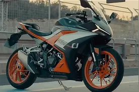 售价25890元，国产刀锋战士凯越321RR，双缸引擎单摇臂图片