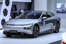 定向升级，售价23.99万元，新款小鹏P7 586E是否值得入手？图片