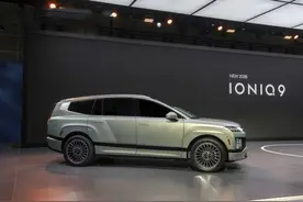 如果在美国，想买7座纯电SUV，只有这4款还可以！图片