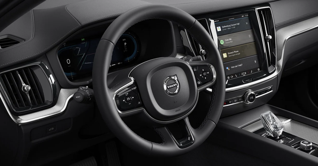 更换7速双离合变速器！ 沃尔沃2023款S60正式上市29.69万起！