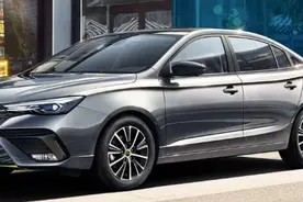 “我裸车已经降到5万”！标配倒车影像，油耗5.5L，还要啥帝豪？图片