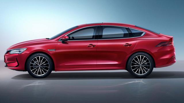 这秦PLUS售价20.99万！续航达610km 但这价格你买吗？