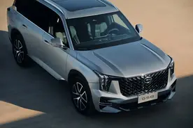 又一国产大块头，2.0T爆252匹马力，油耗5.8L，不输汉兰达图片