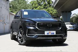 轴距2845mm不输瑞虎8，新车全系降1.8万，吉利星越L仅售12万起？图片