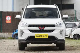 五菱宏光S3：体验1.5T手动舒适型 国VI，卖7.48万配7座实力如何？图片