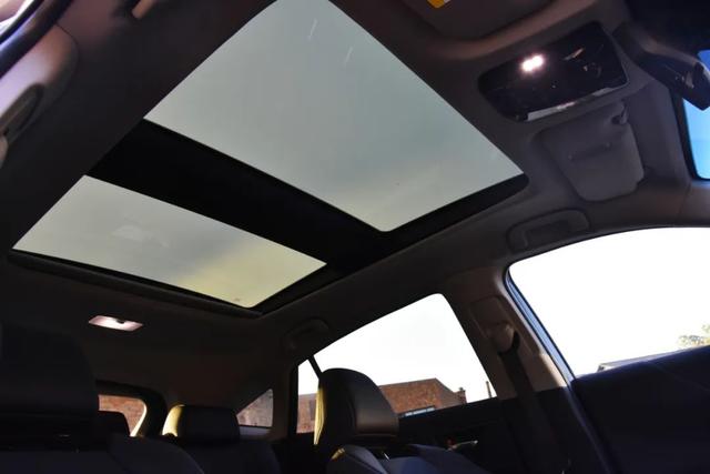 试驾：广汽丰田威飒，驾驶性更高级！