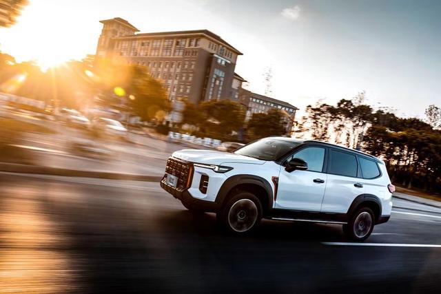 硬派越野热依旧不退！这些SUV带大梁 最低23.98万起？