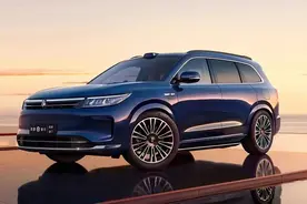 新款AITO问界M7 Ultra正式上市，28.98万元起售，升级悬架和智驾图片