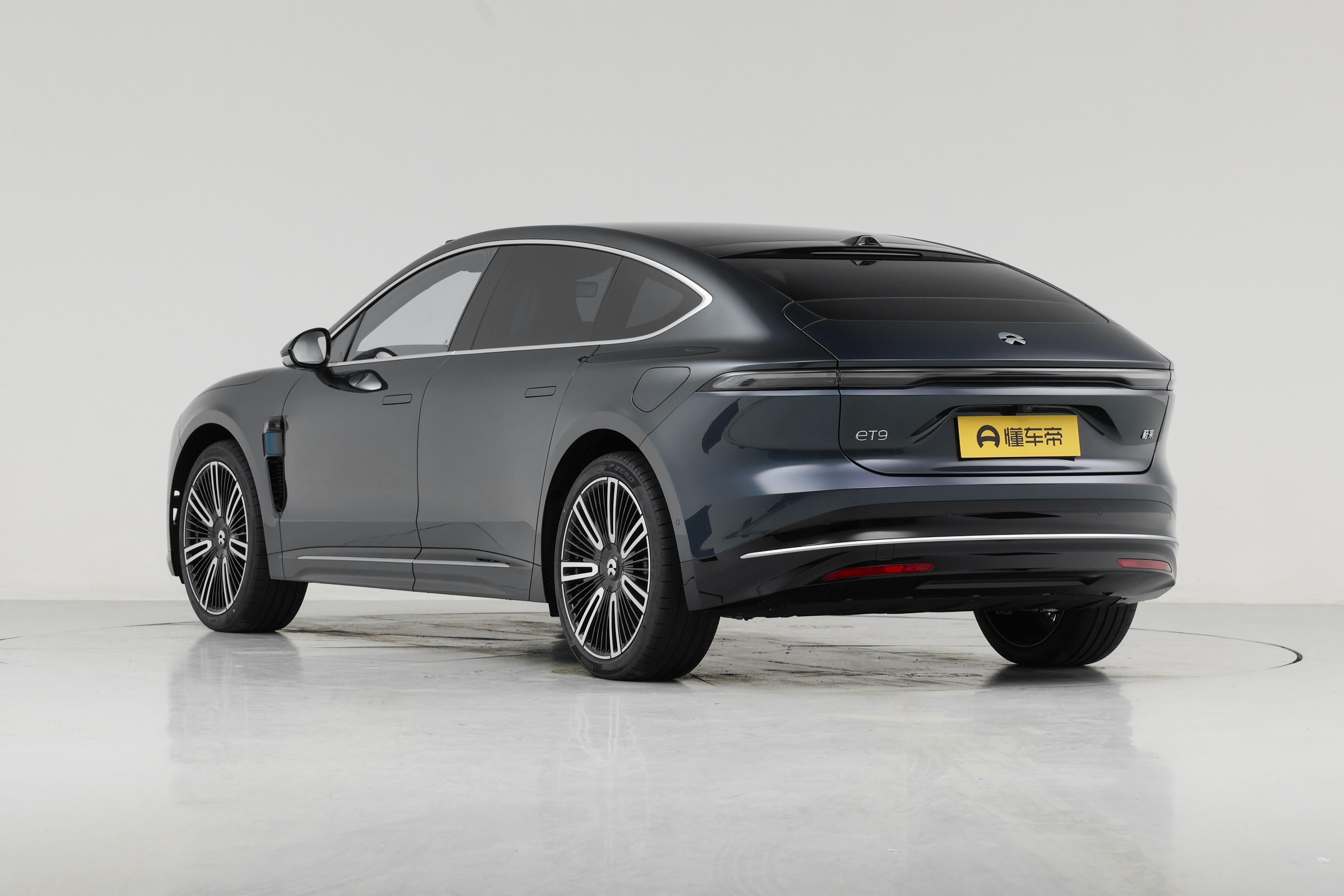 蔚来_行政级智能电动座驾_蔚来ET9