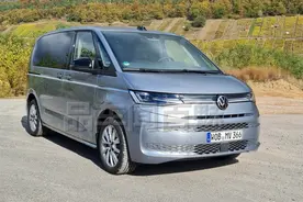 大众新一代迈特威实拍，轴距超3米1，后排可秒变会议室，实用性强图片