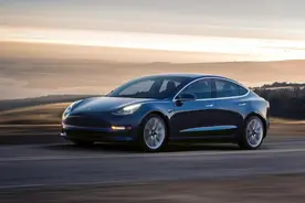 Model 3、小鹏P7i、蔚来ET5怎么选？买谁才是“大怨种”？图片