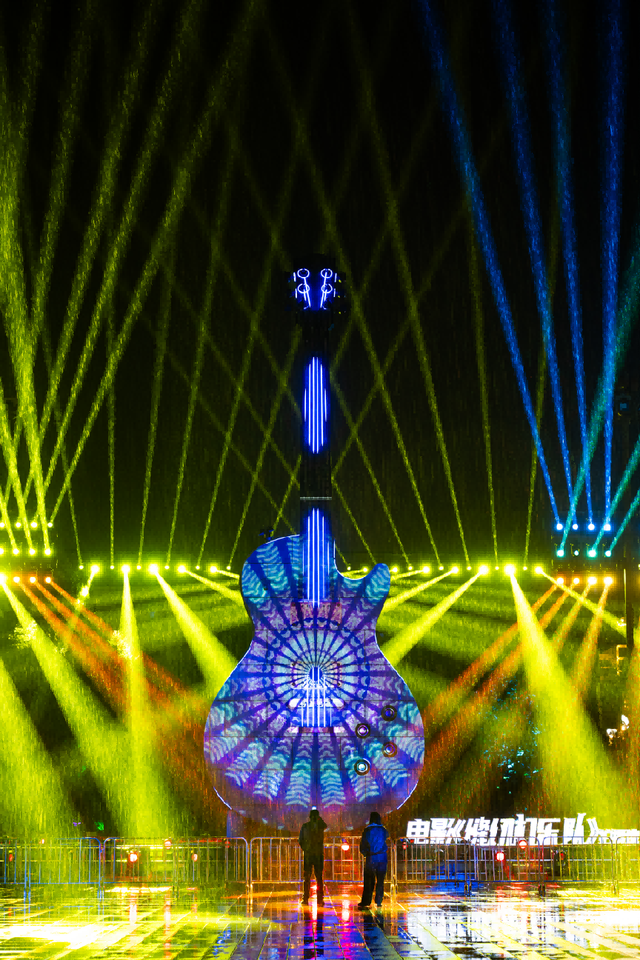 黑？粉？只在一程山水间