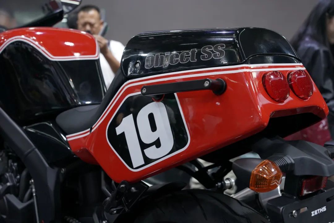 玩的就是年代感！柴特又双叒出复古车型，复古路上难回...7233|小老婆汽機車資訊網