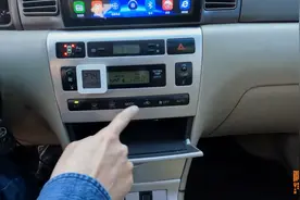 车子没开空调出风口却吹出热风，这是为何？打开引擎盖给你讲清楚图片