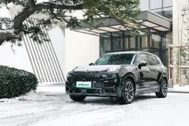 将于12月20日开启预售，2024款领克09 EM-P实拍图曝光图片