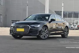 实拍奥迪A6L 55 TFSI，3.0T爆340马力，5.6秒破百，豪华与性能兼备图片