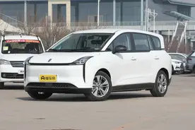 续航419公里，实拍评测2023款奔腾NAT，各方面如何?图片