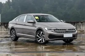 热销的A+级轿车需要具备哪些品质？2025款速腾详细体验图片