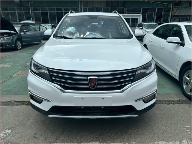10万落地买SUV，闭眼选！动力强、空间大、配置高，油车党放心冲