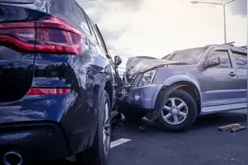 靠忽悠卖车？中保研照妖镜让某些车企脸生疼！图片
