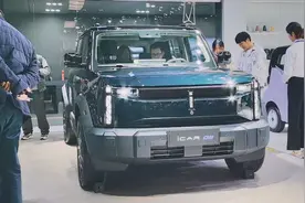 探店奇瑞 iCAR 03，这车有毒啊，别说年轻人了，喵哥我都扛不住图片