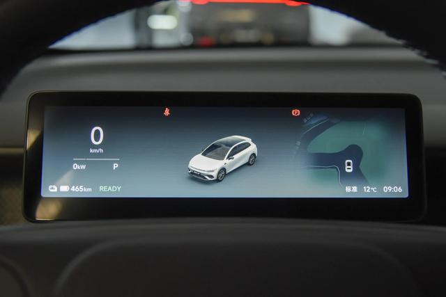 零跑Lafa5上市售9.78万元起