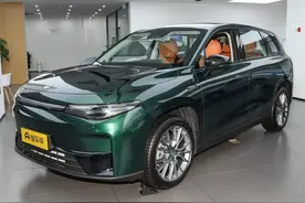 新车 | 12.98万元起/增605公里续航/新配色，2026款零跑C10开启预售图片