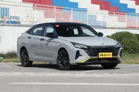 预算9万内，全新奕炫马赫版、荣威i5、名爵5和逸动，该如何选？图片