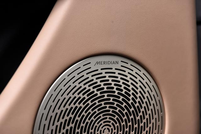 "入门即满配"，华为乾崑ADS 4+鸿蒙座舱，2026款阿维塔07