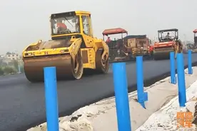 为何现在修路都用沥青不用水泥，沥青更便宜吗？告诉你真实原因图片