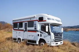 凯勒威H500轻卡房车 水电充足续航强 智能系统加持 实现轻松旅居图片